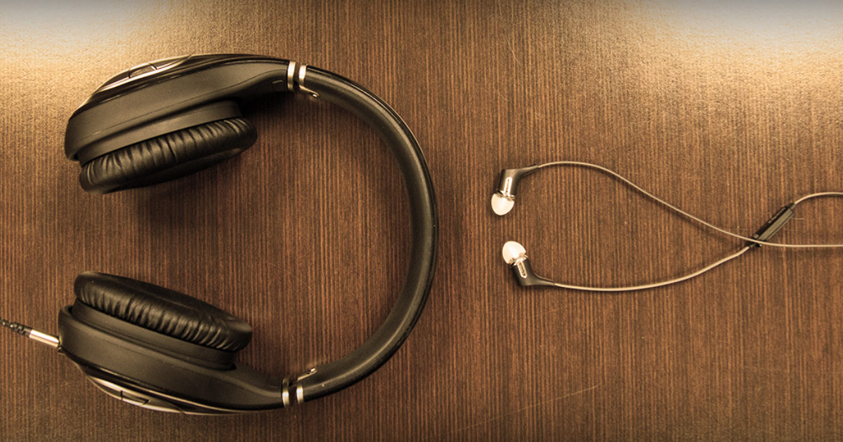 Comparing InEar vs OverEar Headphones Klipsch