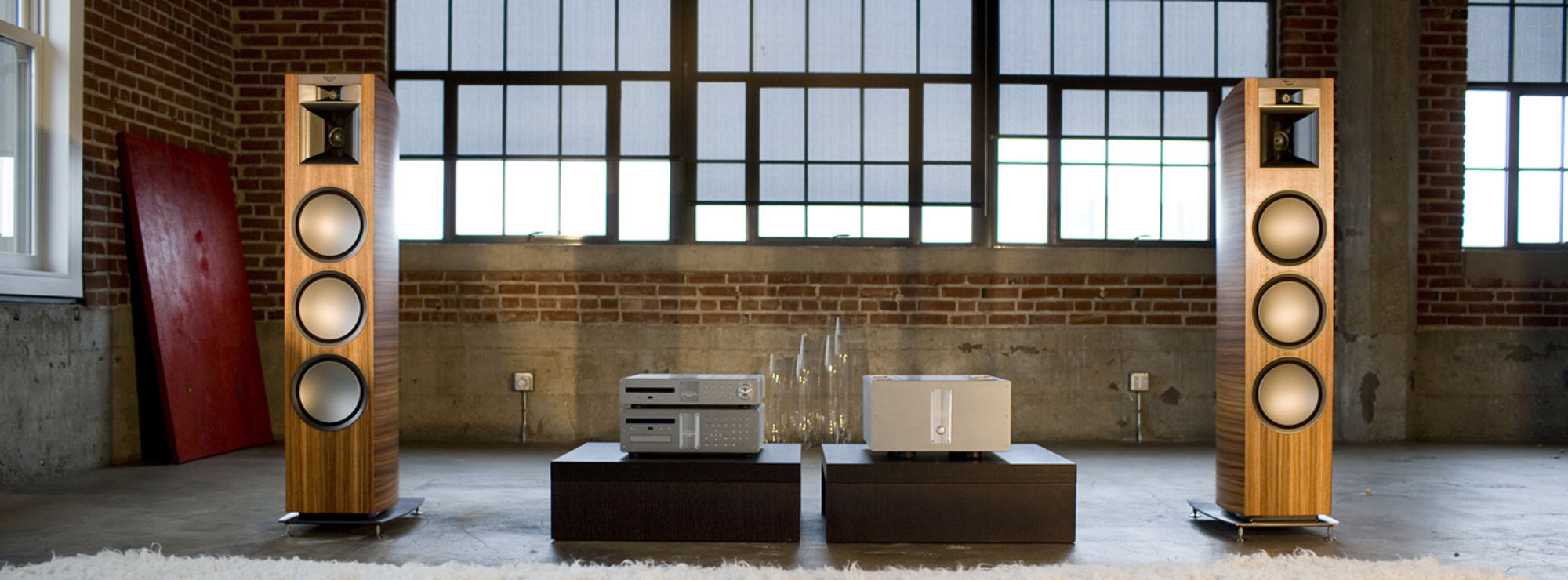 Floorstanding Speakers A Buyers Guide Klipsch