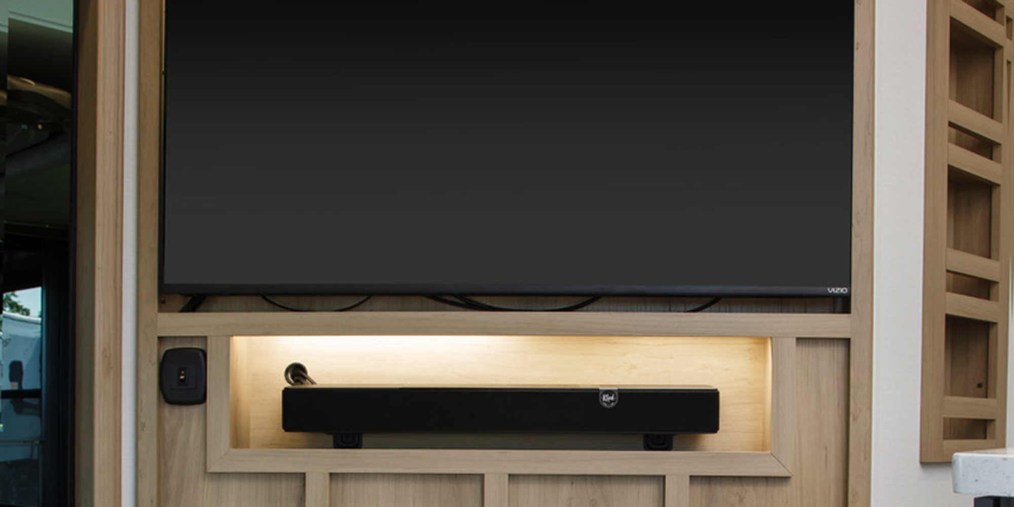 Klipsch Expands Its Legacy of Premium Sound on the Open Road with Keystone Raptor