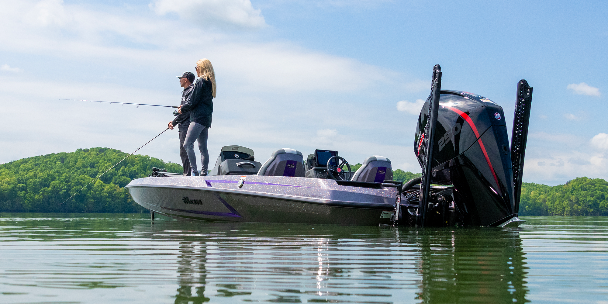 Klipsch speakers on iKon bass boat that people are fishing from
